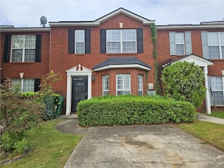 5536 Strathmoor Manor Cir, Lithonia, GA 30058
