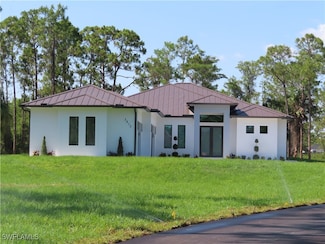 3813 16th Ave NE, Naples, FL 34120