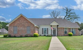 601 Jaimes Point, Stonewall, LA 71078