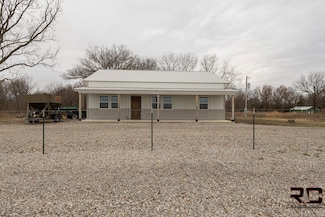 24104 Xavier Rd, Mc Cune, KS 66753