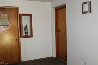 5378 Lee Rd Unit 31, Maple Heights, OH 44137
