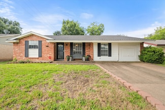 3012 Lisa Ln, Arlington, TX 76013