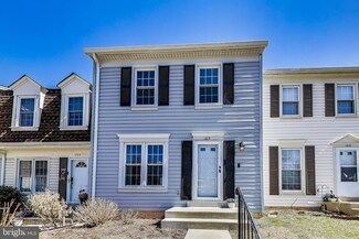 103 Sherwood Ct Unit 4, Sterling, VA 20164