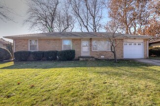2303 Roland Dr, Champaign, IL 61821