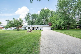 45 Long Dr, Eaton, OH 45320