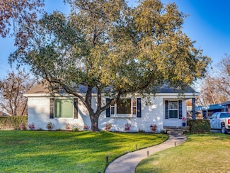 812 Bristol Ct, Richardson, TX 75080