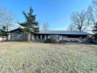 1753 Golden Star Rd, Glencoe, AR 72539