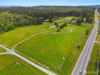 420 Rosie Ln, Coupeville, WA 98239