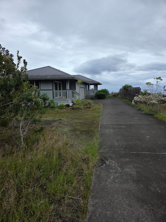 92-1670 Hukilau Dr, Captain Cook, HI 96704