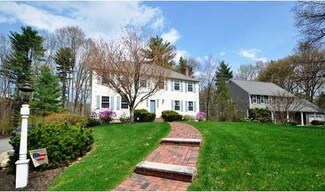 10 Belle Haven Dr, Andover, MA 01810