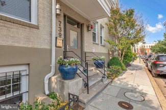 739 Newton Place NW Unit 105, Washington, DC 20010