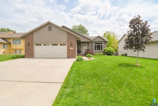 300 N Marquette Ave, Sioux Falls, SD 57110