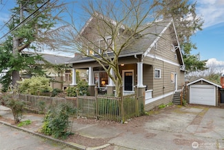 2531 11th Ave W, Seattle, WA 98119