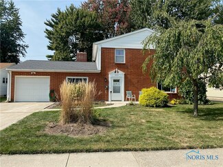 205 Cedar Ln, Waterville, OH 43566
