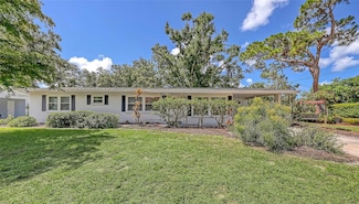 2462 Hyde Park St, Sarasota, FL 34239