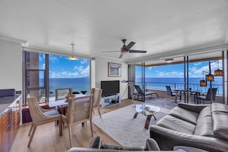 106 Kaanapali Shores Place Unit 901, Lahaina, HI 96761