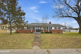 2631 S Minnesota Ave, Joplin, MO 64804