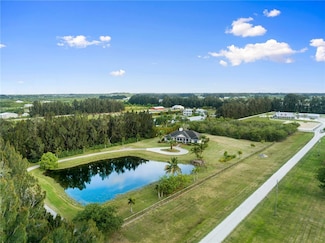 7295 65th St, Vero Beach, FL 32967