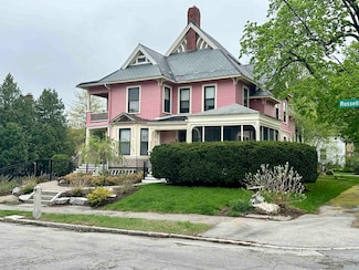 68 Russell St, Manchester, NH 03104