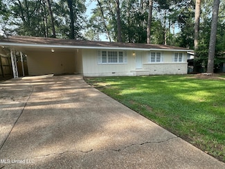 558 Daniel Cir, Jackson, MS 39212