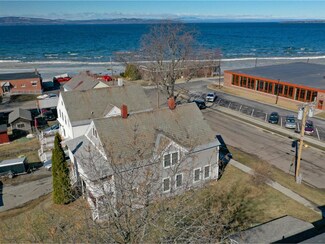57 Lakeside Ave, Burlington, VT 05401