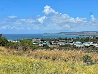 340 Maika St, Wailuku, HI 96793