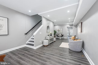 2948 Greenmount Ave, Baltimore, MD 21218