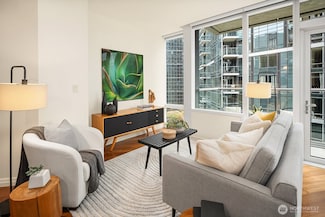 500 106th Ave NE Unit 1009, Bellevue, WA 98004