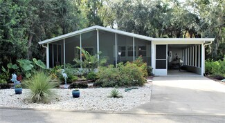 372 Marsh Landing Dr, Oak Hill, FL 32759