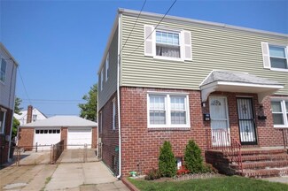 326 Beach 90th St, Rockaway Beach, NY 11693