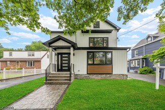 22 Race St, Nutley, NJ 07110
