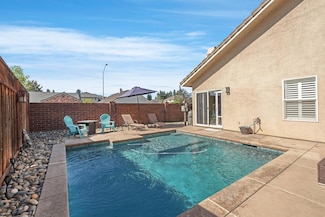 890 Alder Place, Lodi, CA 95242