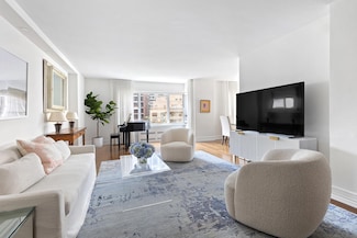 430 E 56th St Unit 11-B, New York, NY 10022