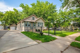 456 Fairview St, Owatonna, MN 55060