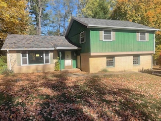 1906 W James Dr, Marion, IN 46952