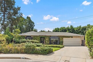 734 Nottingham Dr, Redlands, CA 92373
