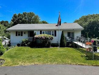 186 Linwood St, Brockton, MA 02301