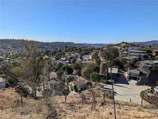 1572 1592 Silverwood Dr, Los Angeles, CA 90041