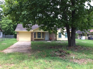 401 S Sycamore St, Crockett, TX 75835