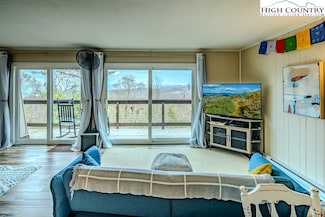 103 Upper Holiday Ln Unit G329, Beech Mountain, NC 28604