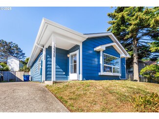3235 NW Quay Dr, Lincoln City, OR 97367