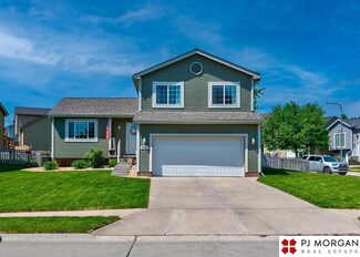 6544 N 149th St, Omaha, NE 68116