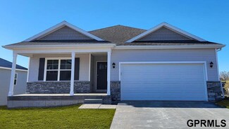 5557 N 187th St, Bennington, NE 68007