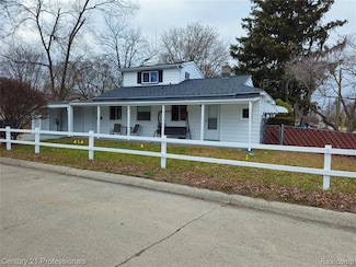 2829 Batavia Ct, Westland, MI 48186