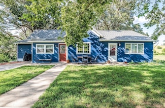 37274 310th St, Moorhead, IA 51558