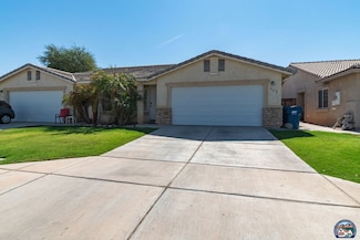 260 Morongo Dr, Imperial, CA 92251