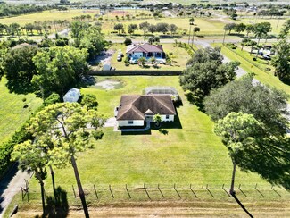 18466 90th St N, Loxahatchee, FL 33470