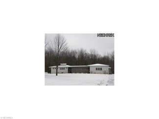 9370 Little Mountain Rd, Mentor, OH 44060