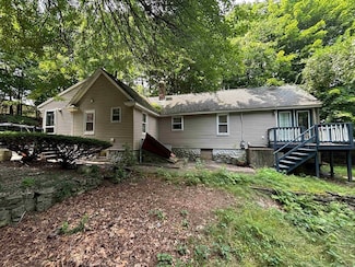 10 Nathaniel Ct, Worcester, MA 01604