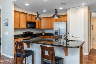 250 W Queen Creek Rd Unit 146, Chandler, AZ 85248
